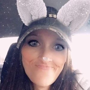 Meet your Posher, Jennifer n john